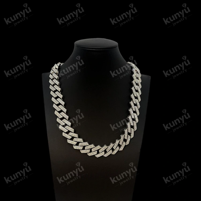 An Wardrobe Deiridh Gen Z Riachtanach: An Féidir le hÉisteas Laethúil ar bith Cur i gcoinne Imeall Trom Choker Éadaí Sráide Chúba Trendy? An Wardrobe Deiridh Gen Z Riachtanach: An Féidir le hÉisteas Laethúil ar bith Cur i gcoinne Imeall Trom Choker Éadaí Sráide Chúba Trendy?
