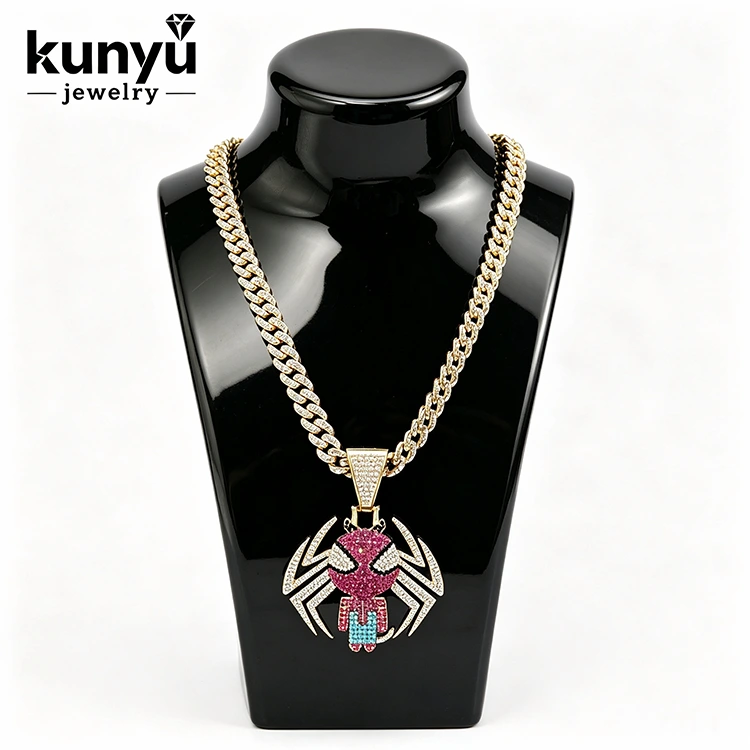 Muince Hip Hop Pendant Bling