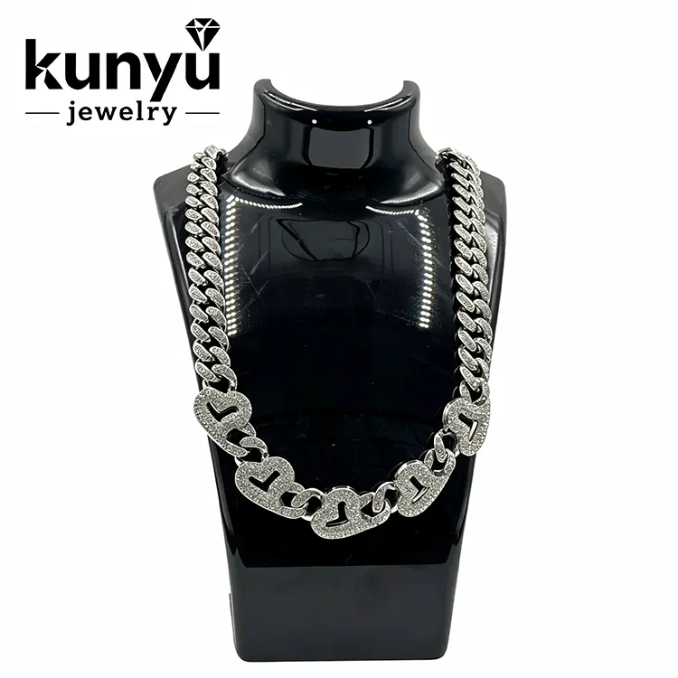 Slabhra Jewelry Lámhdhéanta Saincheaptha